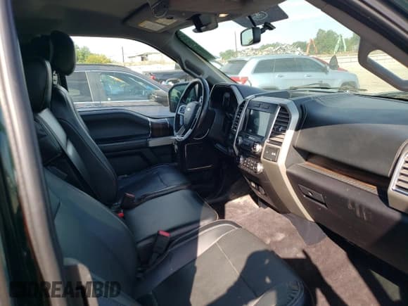 ✅ 2016 Ford F-150 XLT • VIN: 1FTFX1EG3GFA34815 • Lot: 70653925. Wystawiony na Copart z przebiegiem 203 507 mil. Bezpłatny archiwum sprzedaży aukcyjnych z USA i szczegółowy raport historii pojazdu na DreamBid. Zdjęcie 8.