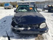 ✅ 1998 Volkswagen Golf • VIN: 3VWFA81H7WM245388 • Лот: 51585355. Опубликован ранее на Copart с пробегом Не указан. Бесплатный доступ к архиву аукционных продаж из США и подробный отчёт об истории автомобиля на DreamBid. Изображение 5.