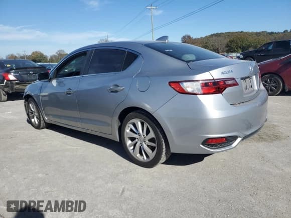 ✅ 2017 Acura ILX • VIN: 19UDE2F38HA002778 • Лот: 90882525. Опубликован ранее на Copart с пробегом 102 064 миль. Бесплатный доступ к архиву аукционных продаж из США и подробный отчёт об истории автомобиля на DreamBid. Изображение 2.