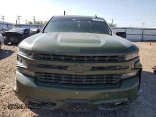 ✅ 2020 Chevrolet Silverado 1500 LTZ • VIN: 3GCUWEEDXLG397676 • Lot: 75543764. Wystawiony na Copart z przebiegiem 68 819 mil. Bezpłatny archiwum sprzedaży aukcyjnych z USA i szczegółowy raport historii pojazdu na DreamBid. Zdjęcie 5.