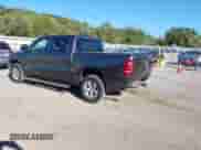 2019 Ram 1500 Big Horn с VIN 1C6SRFFT8KN737821, выставлен на аукционе IAAI как лот 43414268 с пробегом 76 450 миль миль и . История ставок и продаж доступна на DreamBid. Изображение 3.