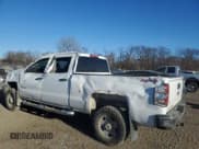 ✅ 2016 Chevrolet Silverado 2500HD Work Truck • VIN: 1GC1KUEG7GF193105 • Lot: 82043414. Wystawiony na Copart z przebiegiem 245 893 mil. Bezpłatny archiwum sprzedaży aukcyjnych z USA i szczegółowy raport historii pojazdu na DreamBid. Zdjęcie 2.