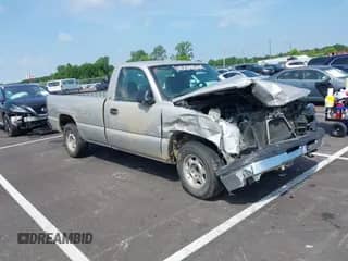 2004 Chevrolet Silverado 1500 z VIN 1GCEC14X44Z236646, wystawiony jako IAAI lot #42516773 z przebiegiem 178 811 mil mil oraz . Historia ofert i sprzedaży dostępna na DreamBid. Obrazek 1.