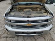 ✅ 2015 Chevrolet Silverado 2500HD LT • VIN: 1GC1KVEG8FF161042 • Lot: 52849325. Wystawiony na Copart z przebiegiem Nie podano. Bezpłatny archiwum sprzedaży aukcyjnych z USA i szczegółowy raport historii pojazdu na DreamBid. Zdjęcie 12.