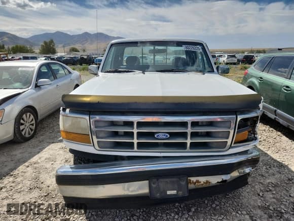 ✅ 1992 Ford F-150 • VIN: 1FTEX14N0NKB90228 • Lot: 80226225. Listed on Copart with 374,554 mi. Free auction sales archive from the USA and detailed vehicle history report at DreamBid. Image 5.