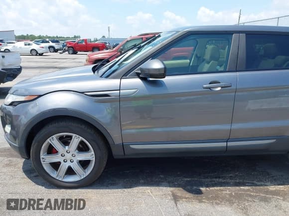 ✅ 2015 Land Rover Range Rover Evoque Pure Plus • VIN: SALVP2BG6FH041212 • Lot: 42867080. Listed on IAAI with 161,512 mi. Free auction sales archive from the USA and detailed vehicle history report at DreamBid. Image 20.