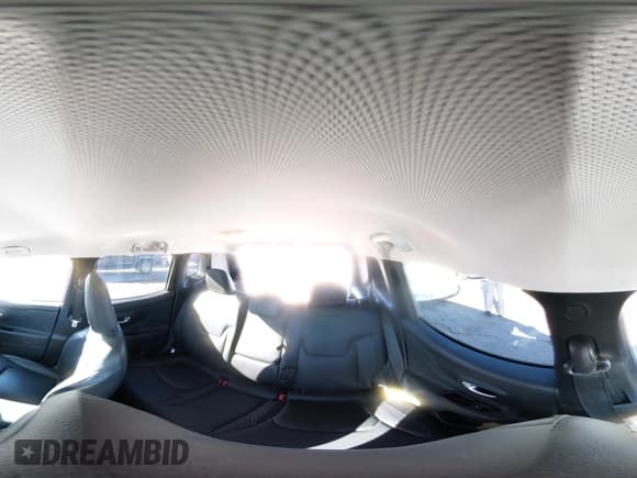 ✅ 2016 Jeep Renegade Limited • VIN: ZACCJADT7GPC84722 • Lot: 43863439. Listed on IAAI with 52,389 mi. Free auction sales archive from the USA and detailed vehicle history report at DreamBid. Image 19.