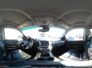 ✅ 2017 GMC Yukon XL SLT • VIN: 1GKS2GKC1HR192110 • Lot: 43632574. Wystawiony na IAAI z przebiegiem 170 270 mil. Bezpłatny archiwum sprzedaży aukcyjnych z USA i szczegółowy raport historii pojazdu na DreamBid. Zdjęcie 19.