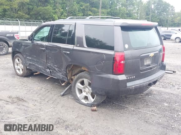 ✅ 2017 Chevrolet Tahoe LT • VIN: 1GNSKBKC3HR229583 • Lot: 42914563. Listed on IAAI with 115,190 mi. Free auction sales archive from the USA and detailed vehicle history report at DreamBid. Image 3.