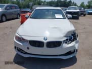 ✅ 2014 BMW 4 Series 435i • VIN: WBA3R1C52EF729201 • Lot: 42579604. Wystawiony na IAAI z przebiegiem 145 277 mil. Bezpłatny archiwum sprzedaży aukcyjnych z USA i szczegółowy raport historii pojazdu na DreamBid. Zdjęcie 12.
