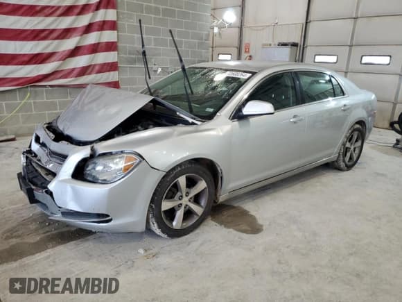 ✅ 2011 Chevrolet Malibu 1LT • VIN: 1G1ZC5E18BF390416 • Lot: 72608264. Wystawiony na Copart z przebiegiem 195 182 mil. Bezpłatny archiwum sprzedaży aukcyjnych z USA i szczegółowy raport historii pojazdu na DreamBid. Zdjęcie 1.