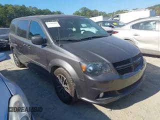 ✅ 2015 Dodge Grand Caravan R/T • VIN: 2C4RDGEG2FR612158 • Lot: 43181506. Wystawiony na IAAI z przebiegiem 132 970 mil. Bezpłatny archiwum sprzedaży aukcyjnych z USA i szczegółowy raport historii pojazdu na DreamBid. Zdjęcie 1.