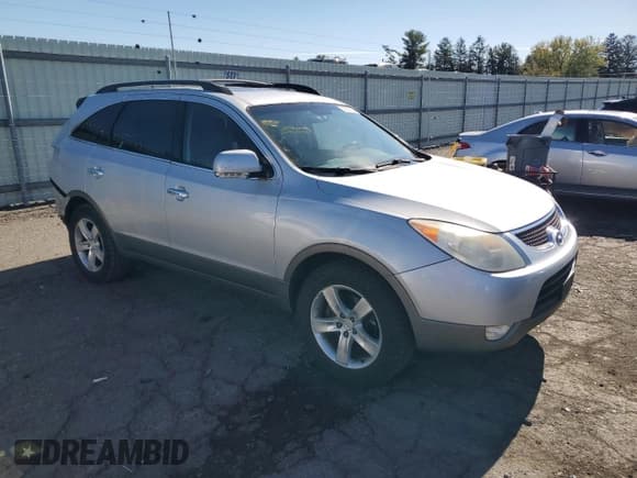 ✅ 2008 Hyundai Veracruz GLS • VIN: KM8NU13C58U061074 • Lot: 82550715. Listed on Copart with 157,777 mi. Free auction sales archive from the USA and detailed vehicle history report at DreamBid. Image 4.