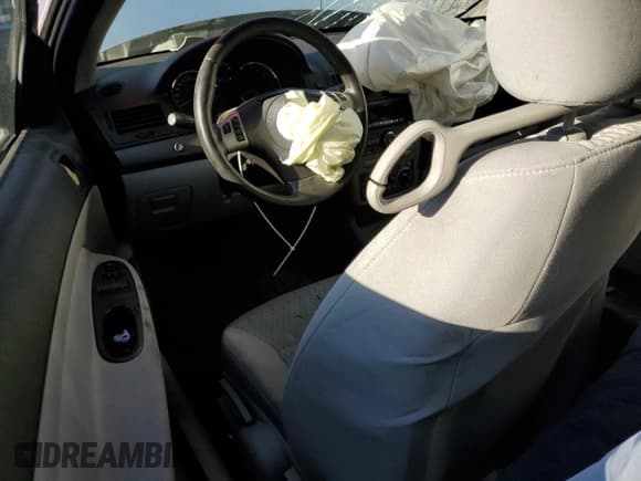 ✅ 2009 Chevrolet Cobalt 1LT • VIN: 1G1AT18H797199993 • Lot: 85829825. Listed on Copart with 100,824 mi. Free auction sales archive from the USA and detailed vehicle history report at DreamBid. Image 8.