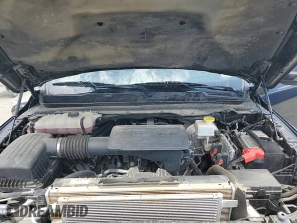 2024 Ram 1500 Big Horn z VIN 1C6RRFFG9RN189629, wystawiony jako Copart lot #65442855 z przebiegiem 27 333 mil mil oraz Szkoda całkowita • Salvage title. Historia ofert i sprzedaży dostępna na DreamBid. Obrazek 11.