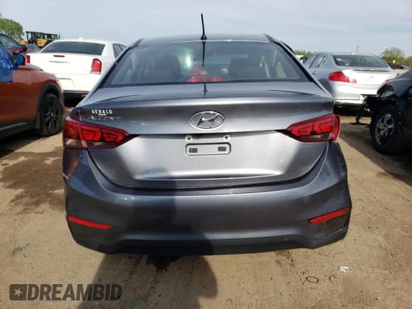 ✅ 2018 Hyundai Accent SE • VIN: 3KPC24A34JE018288 • Лот: 53594134. Опубликован ранее на Copart с пробегом 126 090 миль. Бесплатный доступ к архиву аукционных продаж из США и подробный отчёт об истории автомобиля на DreamBid. Изображение 6.