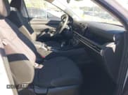 ✅ 2025 Hyundai Tucson • VIN: 3KMJACDE6SE021063 • Lot: 43507010. Wystawiony na IAAI z przebiegiem 791 mil. Bezpłatny archiwum sprzedaży aukcyjnych z USA i szczegółowy raport historii pojazdu na DreamBid. Zdjęcie 5.