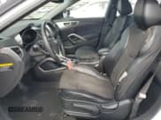 ✅ 2013 Hyundai Veloster w/Gray Int • VIN: KMHTC6AD4DU117406 • Lot: 78792904. Wystawiony na Copart z przebiegiem 89 755 mil. Bezpłatny archiwum sprzedaży aukcyjnych z USA i szczegółowy raport historii pojazdu na DreamBid. Zdjęcie 7.