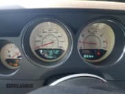 ✅ 2013 Dodge Challenger R/T Classic • VIN: 2C3CDYBTXDH680826 • Lot: 92224215. Wystawiony na Copart z przebiegiem 157 631 mil. Bezpłatny archiwum sprzedaży aukcyjnych z USA i szczegółowy raport historii pojazdu na DreamBid. Zdjęcie 9.