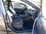 ✅ 2021 Toyota RAV4 XSE • VIN: JTMEB3FV3MD012842 • Lot: 43735156. Listed on IAAI with 66,671 mi. Free auction sales archive from the USA and detailed vehicle history report at DreamBid. Image 5.