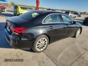 ✅ 2019 Mercedes-Benz A 220 • VIN: WDD3G4EB8KW001364 • Lot: 89803035. Wystawiony na Copart z przebiegiem 68 499 mil. Bezpłatny archiwum sprzedaży aukcyjnych z USA i szczegółowy raport historii pojazdu na DreamBid. Zdjęcie 3.