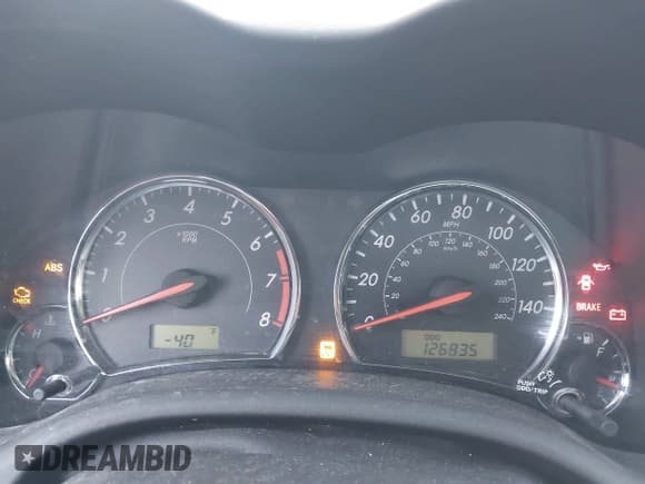 ✅ 2013 Toyota Corolla L • VIN: 2T1BU4EE7DC108698 • Lot: 43640717. Listed on IAAI with 126,835 mi. Free auction sales archive from the USA and detailed vehicle history report at DreamBid. Image 7.