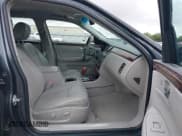 ✅ 2009 Cadillac DTS 1SA • VIN: 1G6KD57Y79U110350 • Lot: 42082318. Listed on IAAI with 94,369 mi. Free auction sales archive from the USA and detailed vehicle history report at DreamBid. Image 5.