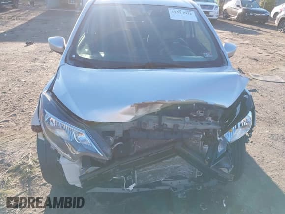 ✅ 2017 Nissan Note SV • VIN: 3N1CE2CP5HL375340 • Lot: 41577032. Listed on IAAI with 51,811 mi. Free auction sales archive from the USA and detailed vehicle history report at DreamBid. Image 6.