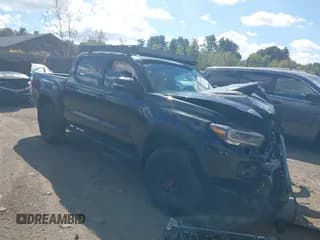 ✅ 2022 Toyota Tacoma TRD Sport • VIN: 3TYCZ5AN4NT096038 • Lot: 43237716. Listed on IAAI with 76,752 mi. Free auction sales archive from the USA and detailed vehicle history report at DreamBid. Image 1.