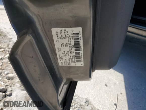 2006 Dodge Dakota ST z VIN 1D7HE28K36S522601, wystawiony jako Copart lot #73888054 z przebiegiem 149 142 mil mil oraz Szkoda całkowita • Salvage title. Historia ofert i sprzedaży dostępna na DreamBid. Obrazek 13.