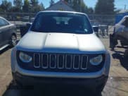 ✅ 2018 Jeep Renegade Sport • VIN: ZACCJBAB5JPH07189 • Lot: 43462128. Listed on IAAI with 119,583 mi. Free auction sales archive from the USA and detailed vehicle history report at DreamBid. Image 12.