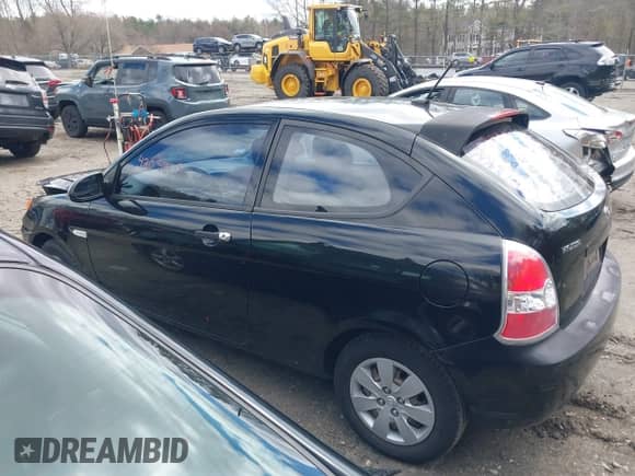 2009 Hyundai Accent GS с VIN KMHCM36C29U135759, выставлен на аукционе IAAI как лот 42058051 с пробегом 72 560 миль миль и . История ставок и продаж доступна на DreamBid. Изображение 14.