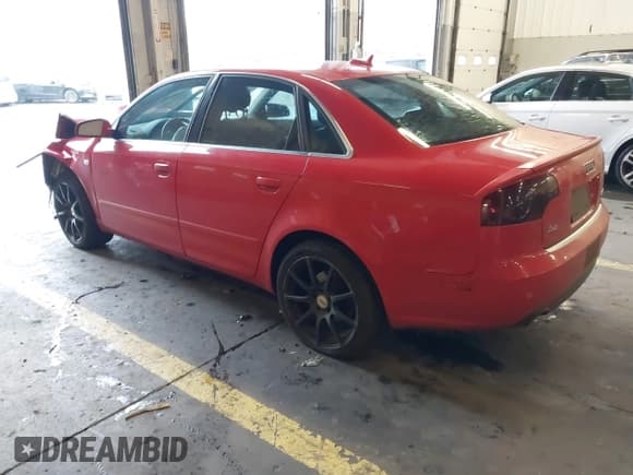 ✅ 2005 Audi A4 2.0T • VIN: WAUDF68EX5A476449 • Лот: 43519793. Опубликован ранее на IAAI с пробегом 171 493 миль. Бесплатный доступ к архиву аукционных продаж из США и подробный отчёт об истории автомобиля на DreamBid. Изображение 3.