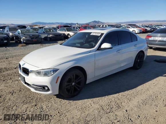 ✅ 2018 BMW 3 Series 330i • VIN: WBA8B9G58JNU99537 • Lot: 82762055. Listed on Copart with 145,569 mi. Free auction sales archive from the USA and detailed vehicle history report at DreamBid. Image 1.