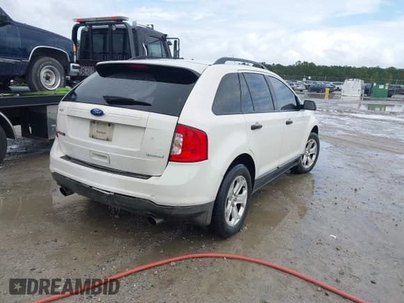 ✅ 2012 Ford Edge SE • VIN: 2FMDK3G96CBA16333 • Lot: 43388393. Wystawiony na IAAI z przebiegiem 221 192 mil. Bezpłatny archiwum sprzedaży aukcyjnych z USA i szczegółowy raport historii pojazdu na DreamBid. Zdjęcie 4.