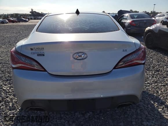 ✅ 2015 Hyundai Genesis Coupe 3.8L Base • VIN: KMHHT6KJXFU128133 • Lot: 80900555. Listed on Copart with 97,370 mi. Free auction sales archive from the USA and detailed vehicle history report at DreamBid. Image 6.