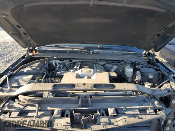 ✅ 2017 Cadillac Escalade ESV Luxury • VIN: 1GYS4HKJ9HR157500 • Lot: 91549585. Listed on Copart with 160,646 mi. Free auction sales archive from the USA and detailed vehicle history report at DreamBid. Image 11.