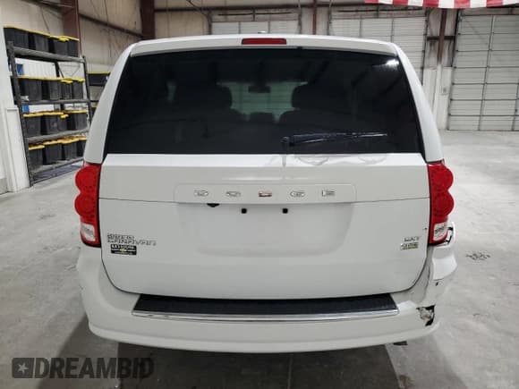 ✅ 2019 Dodge Grand Caravan SXT • VIN: 2C4RDGCG6KR799949 • Лот: 92449285. Опубликован ранее на Copart с пробегом 172 042 миль. Бесплатный доступ к архиву аукционных продаж из США и подробный отчёт об истории автомобиля на DreamBid. Изображение 6.