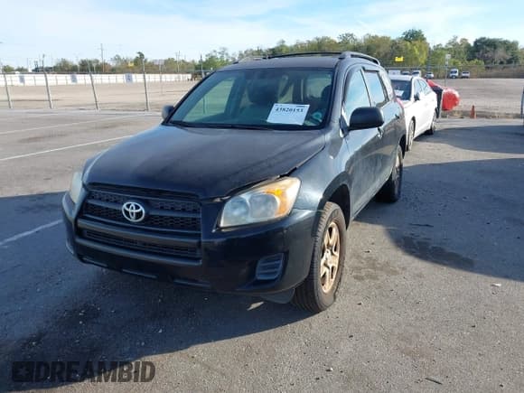 ✅ 2010 Toyota RAV4 • VIN: 2T3ZF4DV9AW047219 • Лот: 43820153. Опубликован ранее на IAAI с пробегом 164 947 миль. Бесплатный доступ к архиву аукционных продаж из США и подробный отчёт об истории автомобиля на DreamBid. Изображение 2.