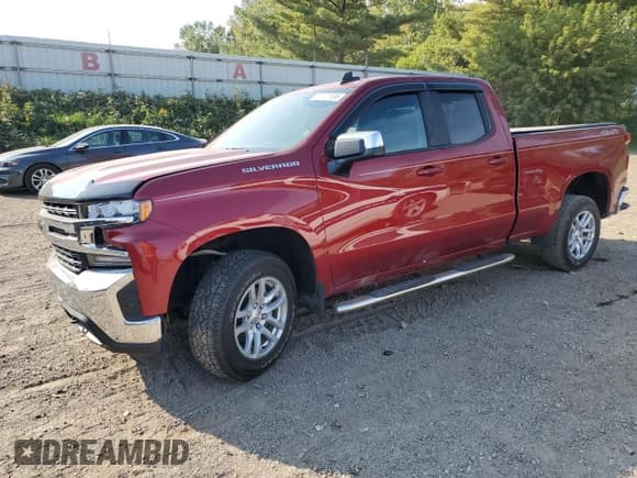 ✅ 2019 Chevrolet Silverado 1500 LT • VIN: 1GCRYDED7KZ169840 • Lot: 81121695. Wystawiony na Copart z przebiegiem 76 678 mil. Bezpłatny archiwum sprzedaży aukcyjnych z USA i szczegółowy raport historii pojazdu na DreamBid. Zdjęcie 1.