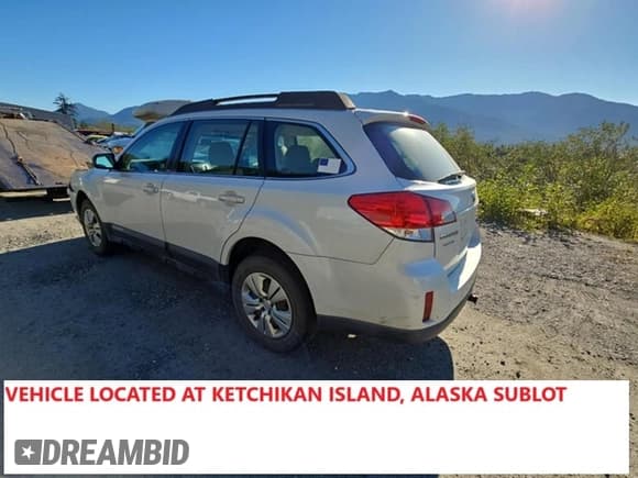 ✅ 2010 Subaru Outback • VIN: 4S4BRBAC2A1340132 • Lot: 71088575. Listed on Copart with 110,221 mi. Free auction sales archive from the USA and detailed vehicle history report at DreamBid. Image 2.