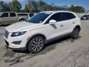 ✅ 2019 Lincoln MKC Reserve • VIN: 5LMCJ3C90KUL52134 • Lot: 85869485. Wystawiony na Copart z przebiegiem 73 382 mil. Bezpłatny archiwum sprzedaży aukcyjnych z USA i szczegółowy raport historii pojazdu na DreamBid. Zdjęcie 1.