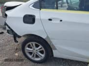 ✅ 2017 Chevrolet Cruze LT • VIN: 1G1BE5SM1H7210674 • Lot: 43377485. Listed on IAAI with 111,887 mi. Free auction sales archive from the USA and detailed vehicle history report at DreamBid. Image 21.