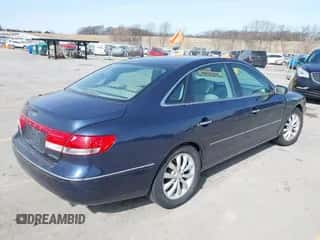 2007 Hyundai Azera SE с VIN KMHFC46F37A165495, выставлен на аукционе IAAI как лот 41750238 с пробегом 286 338 миль миль и . История ставок и продаж доступна на DreamBid. Изображение 4.