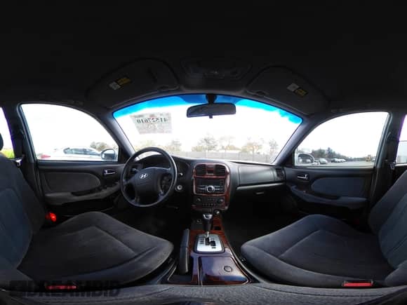 2003 Hyundai Sonata GLS с VIN KMHWF35H93A897855, выставлен на аукционе IAAI как лот 41527610 с пробегом 122 010 миль миль и . История ставок и продаж доступна на DreamBid. Изображение 18.