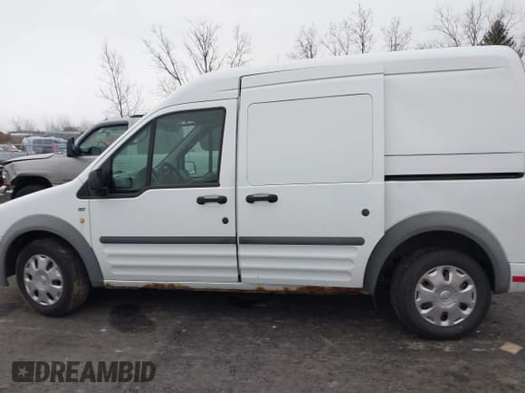 ✅ 2011 Ford Transit Connect XLT • VIN: NM0LS7DNXBT062753 • Лот: 43724654. Опубликован ранее на IAAI с пробегом 270 175 миль. Бесплатный доступ к архиву аукционных продаж из США и подробный отчёт об истории автомобиля на DreamBid. Изображение 14.