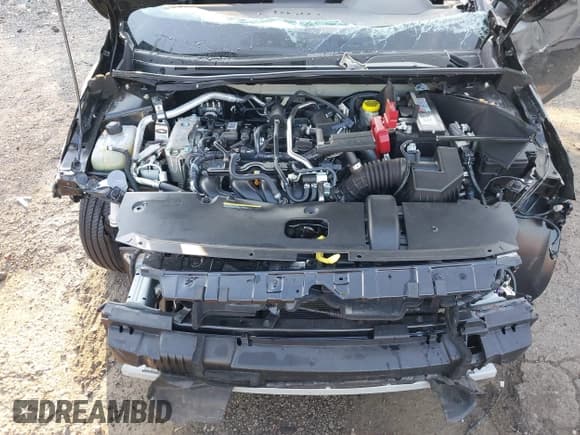 ✅ 2025 Nissan Sentra S • VIN: 3N1AB8BV3SY249345 • Lot: 43275350. Wystawiony na IAAI z przebiegiem Nie podano. Bezpłatny archiwum sprzedaży aukcyjnych z USA i szczegółowy raport historii pojazdu na DreamBid. Zdjęcie 10.