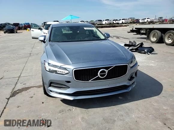 ✅ 2019 Volvo S90 Momentum • VIN: LVY102MK9KP080090 • Lot: 60984564. Wystawiony na Copart z przebiegiem 57 148 mil. Bezpłatny archiwum sprzedaży aukcyjnych z USA i szczegółowy raport historii pojazdu na DreamBid. Zdjęcie 11.
