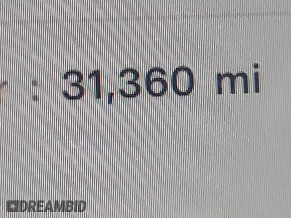 ✅ 2022 Tesla Model Y Performance • VIN: 7SAYGDEF5NF484634 • Lot: 41963038. Wystawiony na IAAI z przebiegiem 31 360 mil. Bezpłatny archiwum sprzedaży aukcyjnych z USA i szczegółowy raport historii pojazdu na DreamBid. Zdjęcie 15.