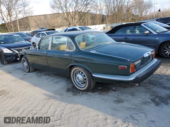 ✅ 1979 Jaguar XJ • VIN: JAVLN49C110826 • Лот: 42540905. Опубликован ранее на Copart с пробегом 45 702 миль. Бесплатный доступ к архиву аукционных продаж из США и подробный отчёт об истории автомобиля на DreamBid. Изображение 2.